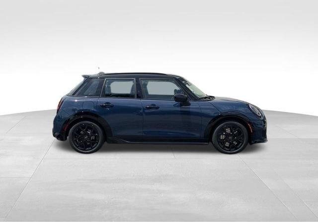 New 2026 MINI Cooper S FWD image 2