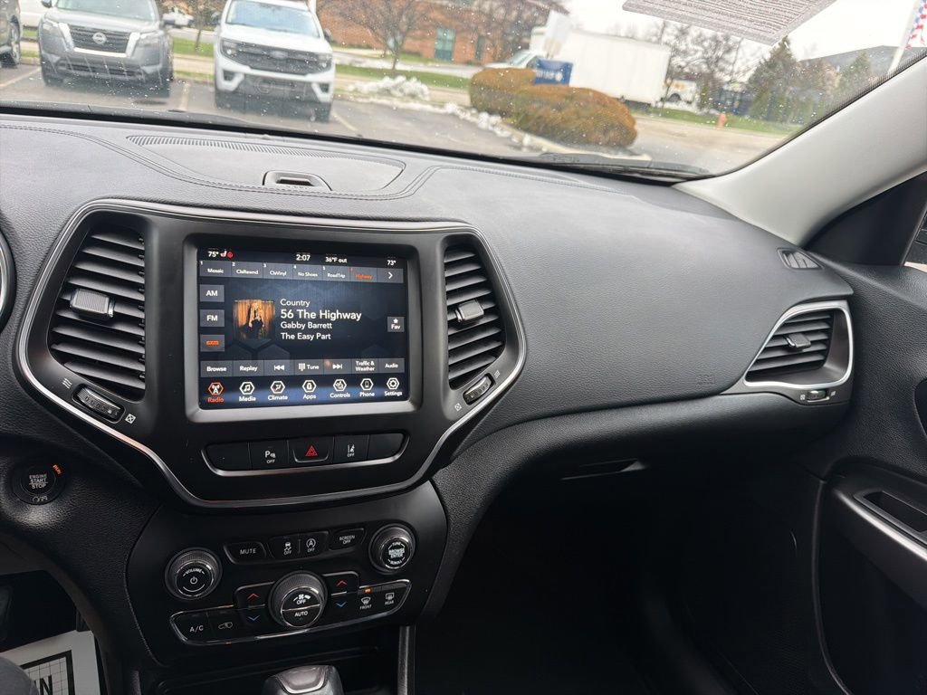 Used 2022 Jeep Cherokee Latitude Lux image 21