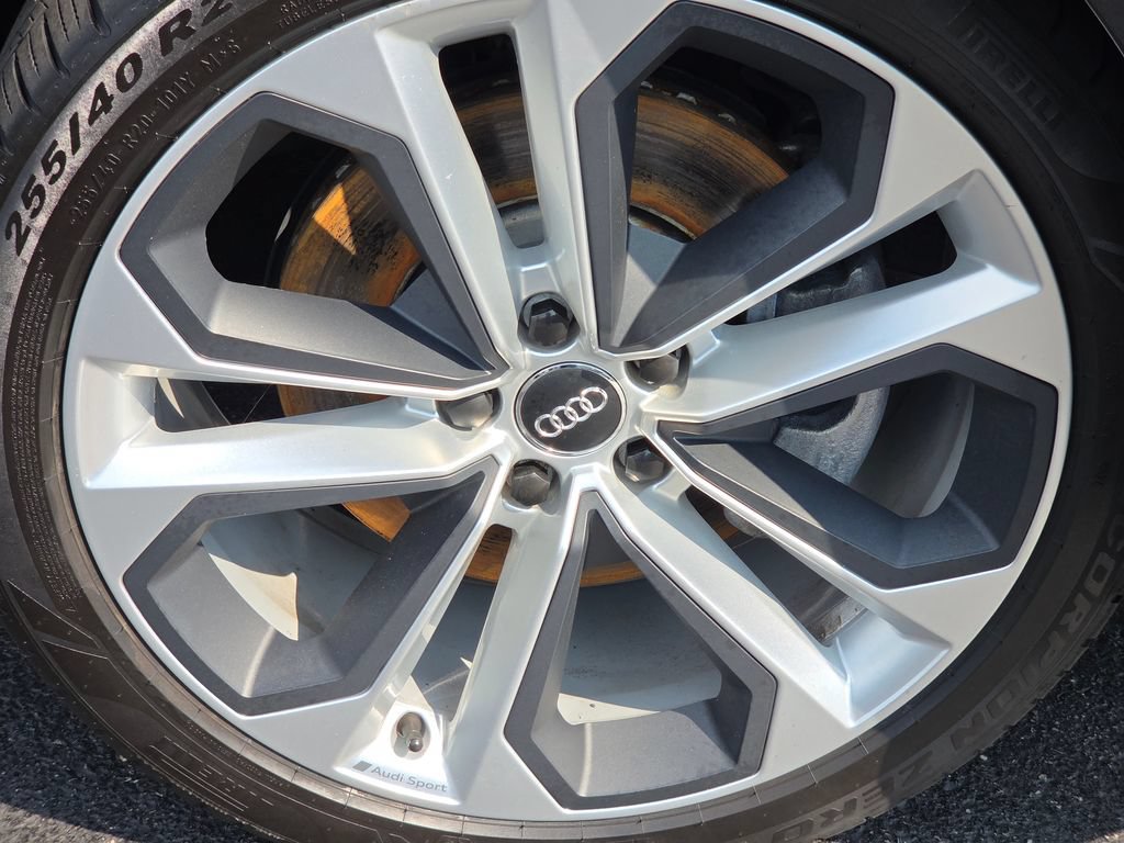 Used 2020 Audi Q3 2.0T Premium Plus AWD/4WD image 18