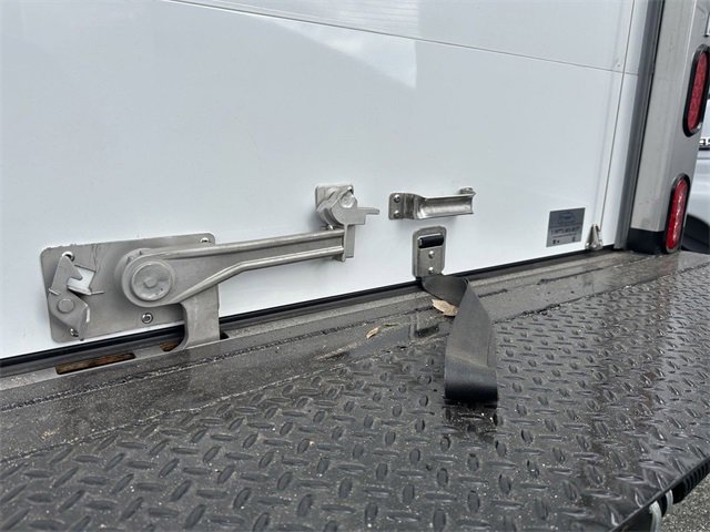 New 2024 Ford E-450 and Econoline 450 Super Duty w/ Power Windows & Locks Group image 40