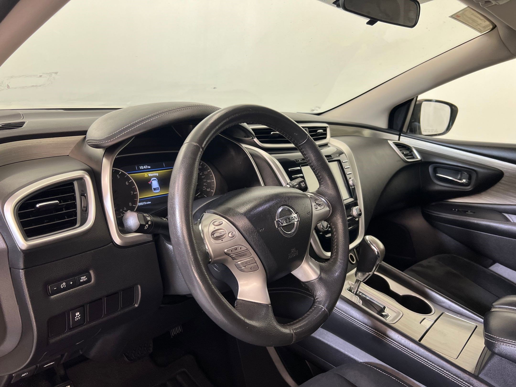 Used 2017 Nissan Murano SV image 4