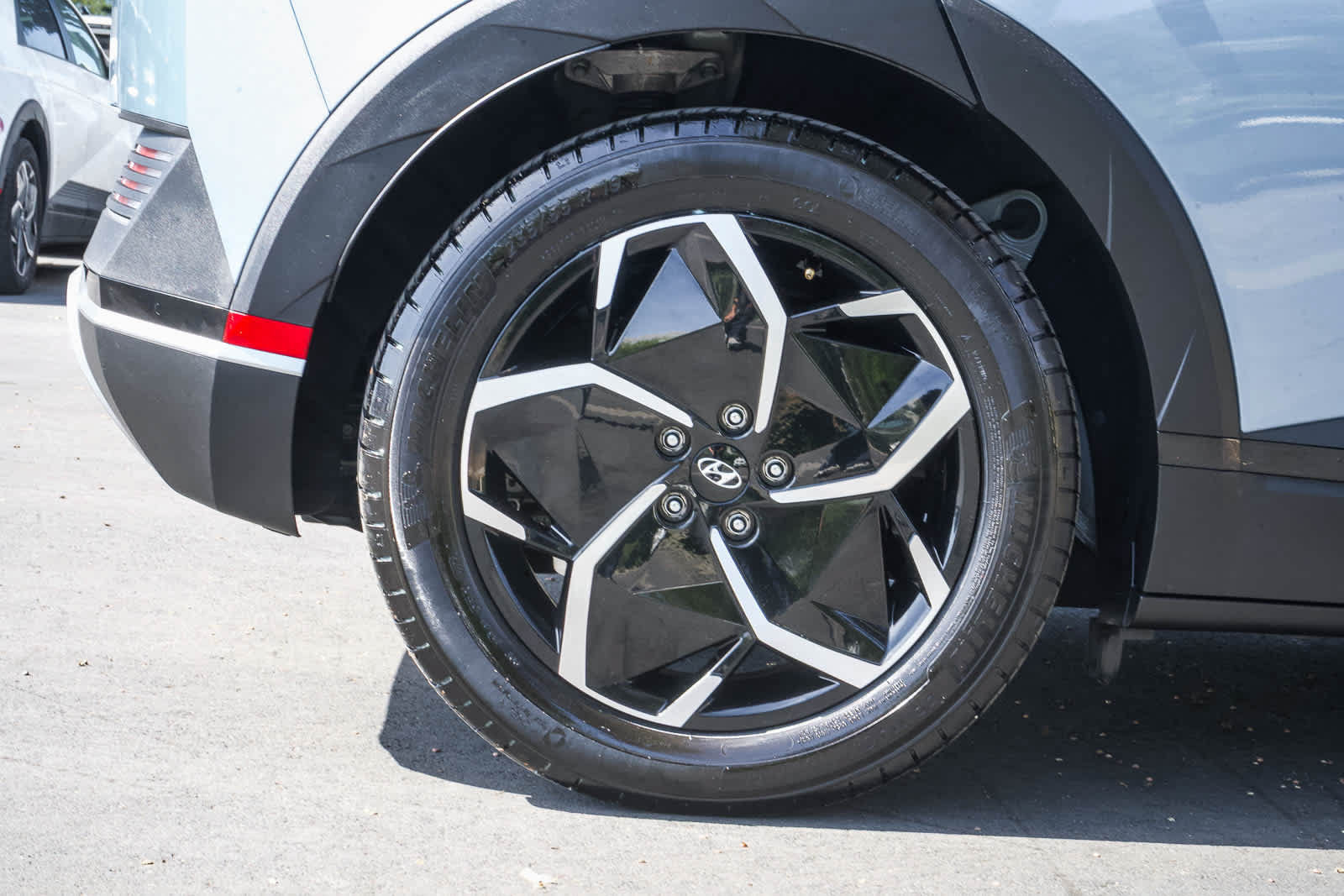 Used 2024 Hyundai Ioniq 5 SEL RWD image 8