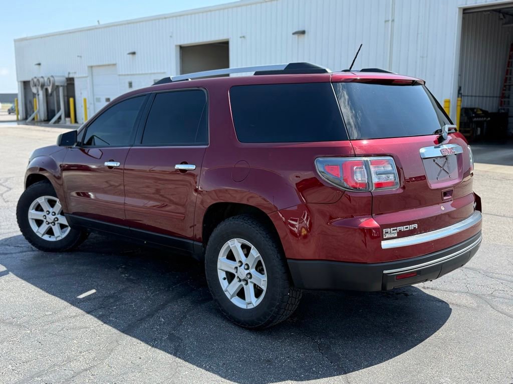 Used 2015 GMC Acadia SLE AWD/4WD image 3
