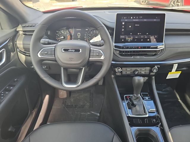 New 2026 Jeep Compass Latitude AWD/4WD image 10