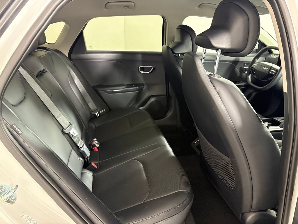 New 2026 Kia K4 GT-Line Turbo FWD image 40