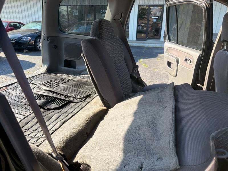 Used 2000 Nissan Xterra XE RWD image 19