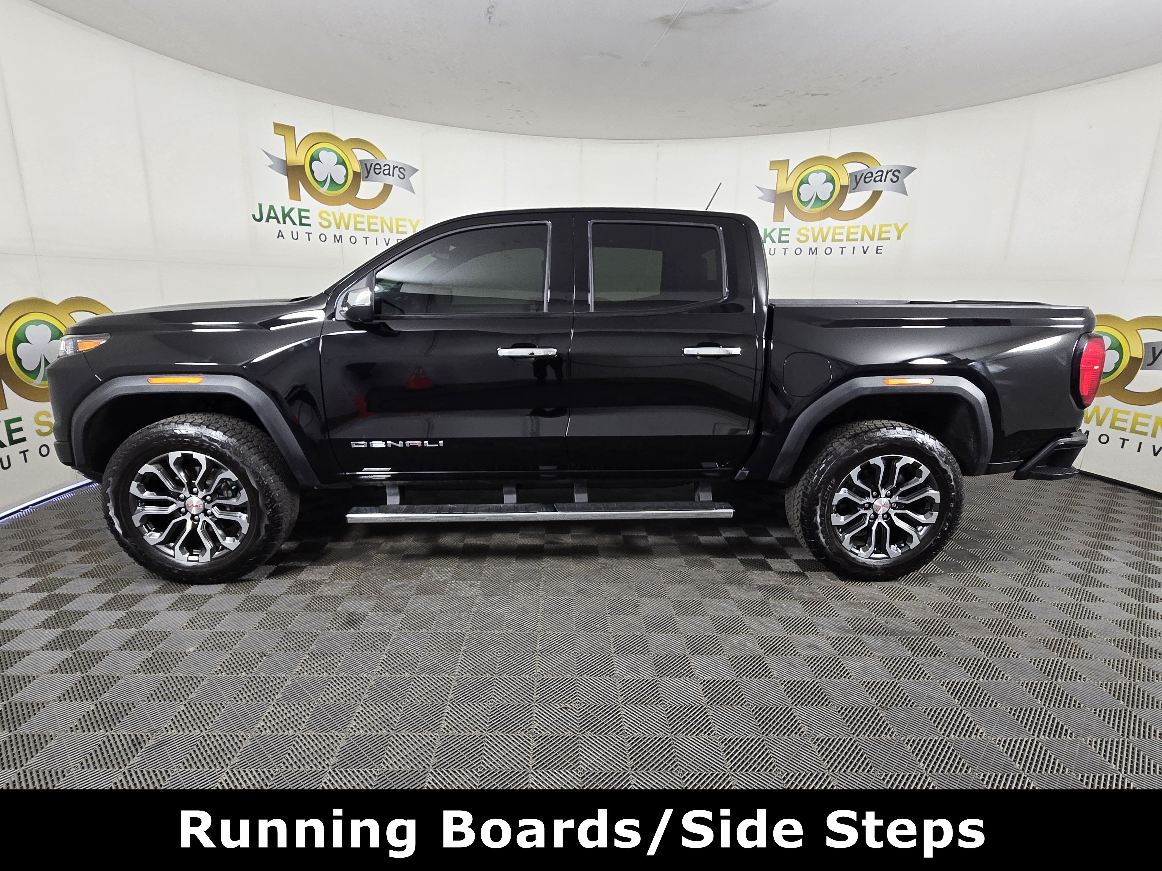 Certified 2024 GMC Canyon Denali AWD/4WD image 4