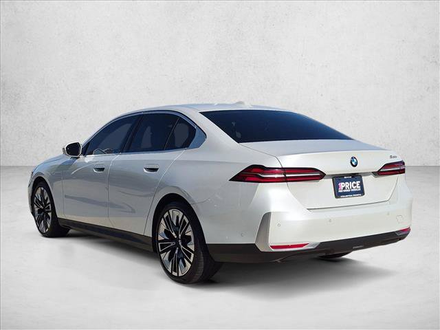Certified 2024 BMW 530i w/ Premium Package RWD image 8