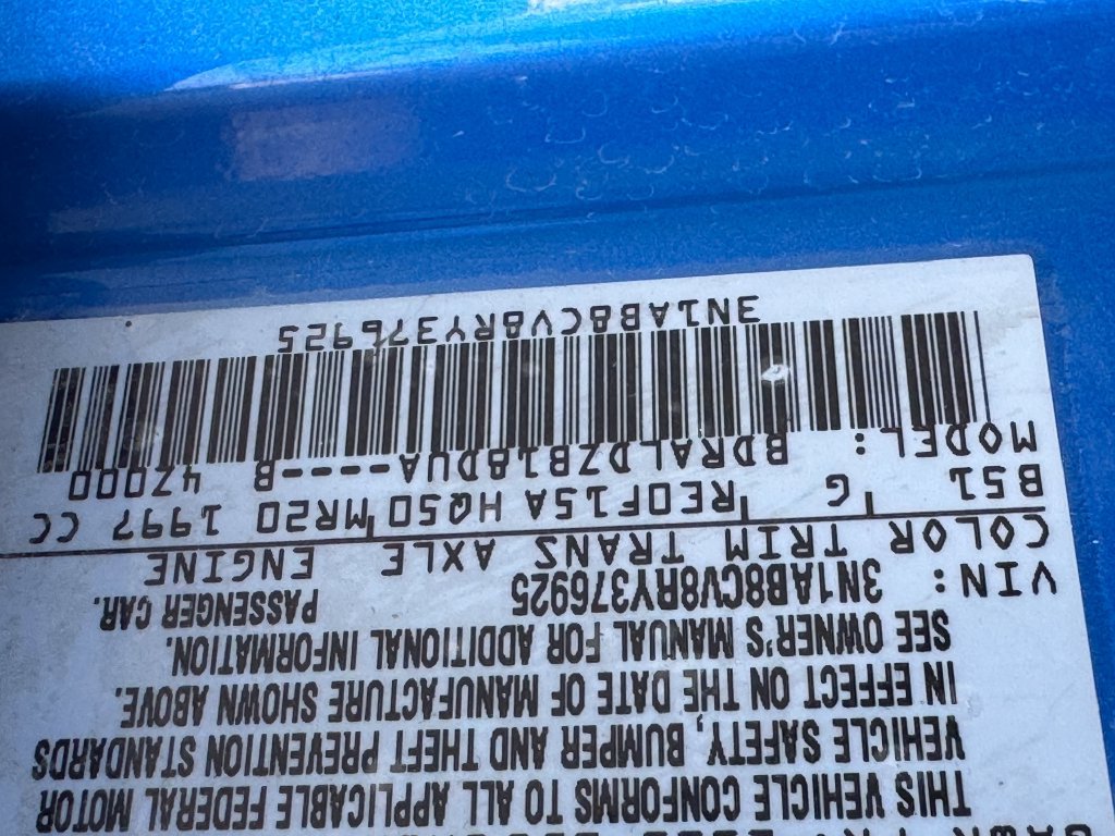 Used 2024 Nissan Sentra SV FWD image 32