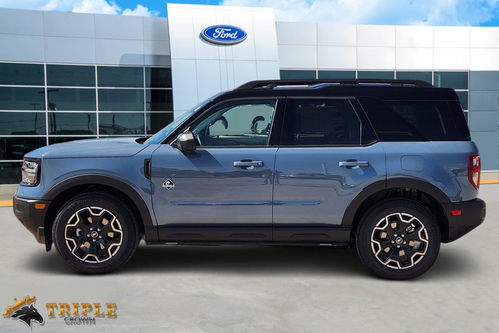 New 2026 Ford Bronco Sport Outer Banks w/ Outer Banks Tech Package+ AWD/4WD image 3