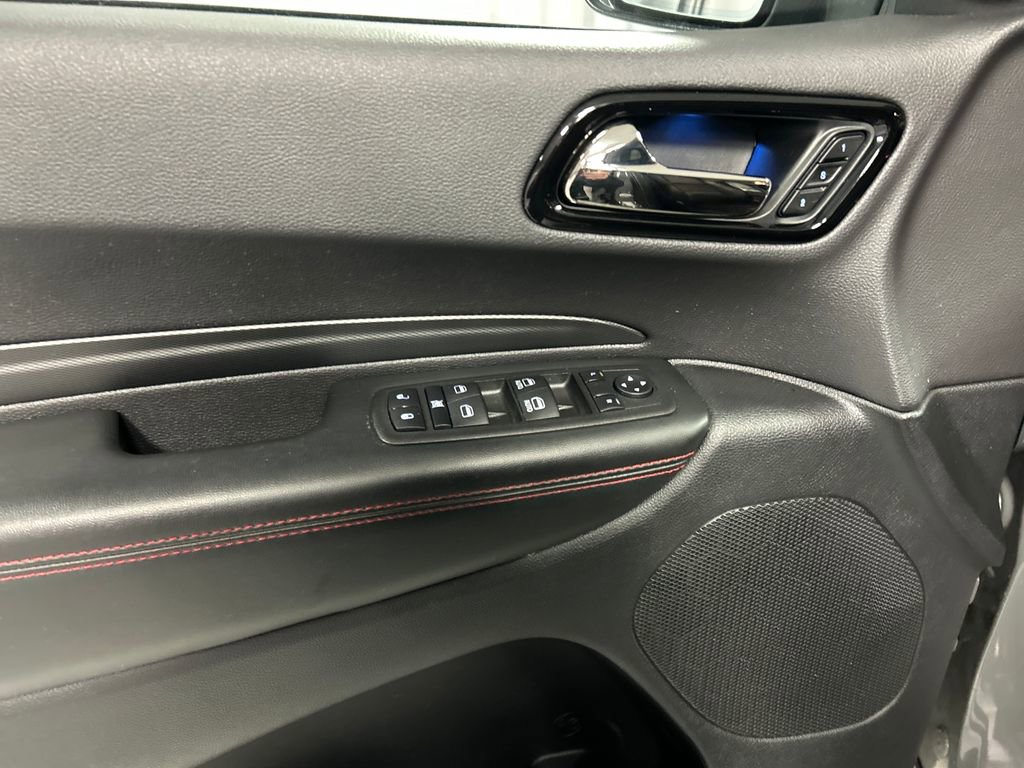 Used 2025 Dodge Durango GT image 14