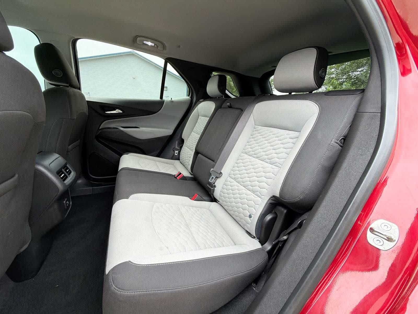 Used 2020 Chevrolet Equinox LT AWD/4WD image 16