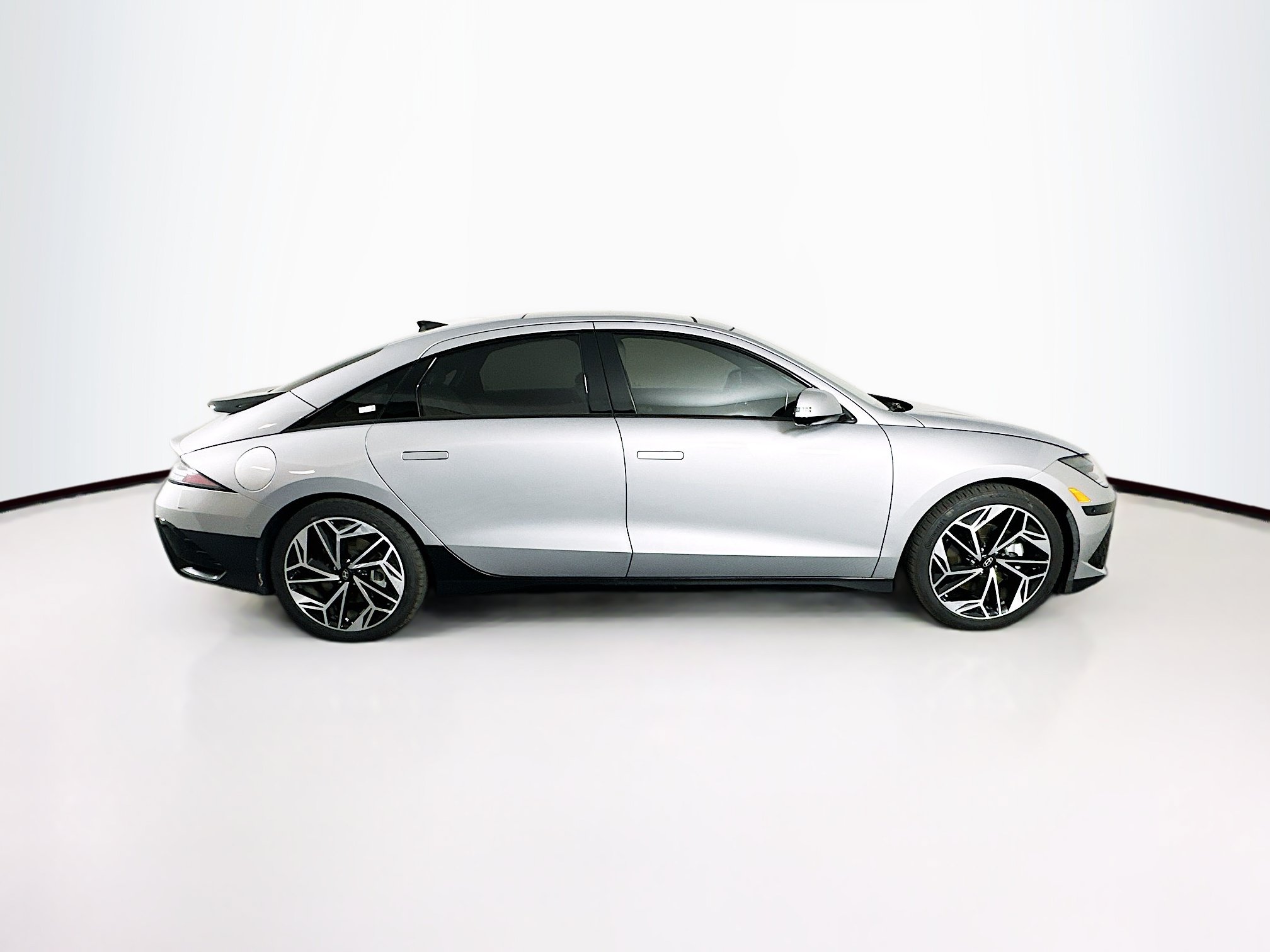 Used 2023 Hyundai Ioniq 6 Limited RWD image 10