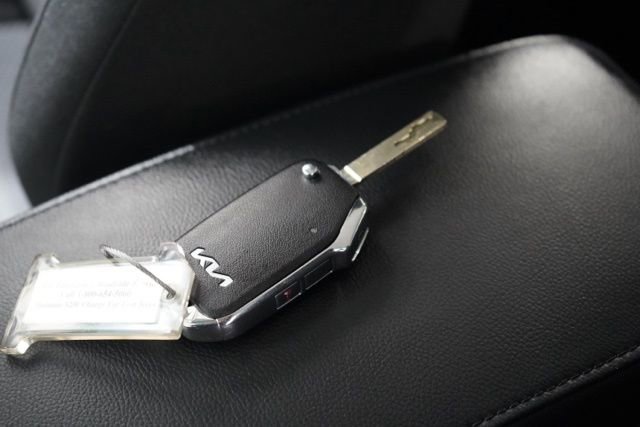Used 2025 Kia Soul LX w/ LX Technology Package image 37