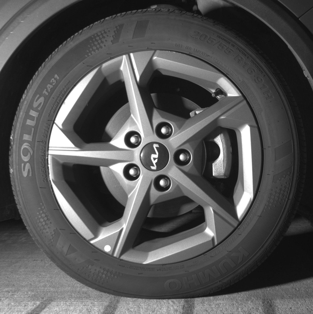 Used 2025 Kia K4 LXS image 13