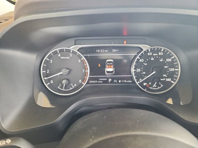 Used 2023 Nissan Rogue SV w/ SV Premium B Package image 15