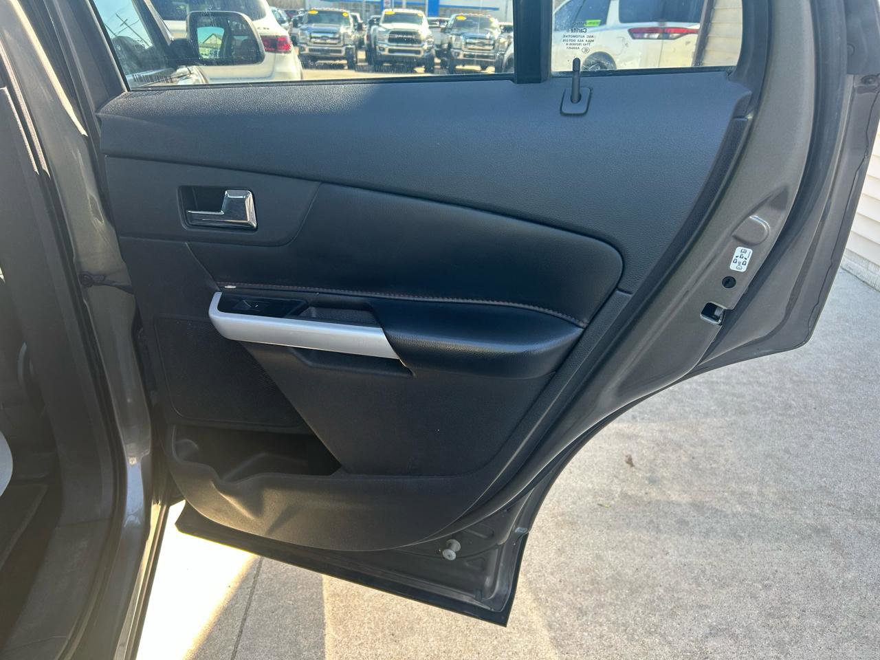 Used 2014 Ford Edge SEL w/ Equipment Group 205A AWD/4WD image 15