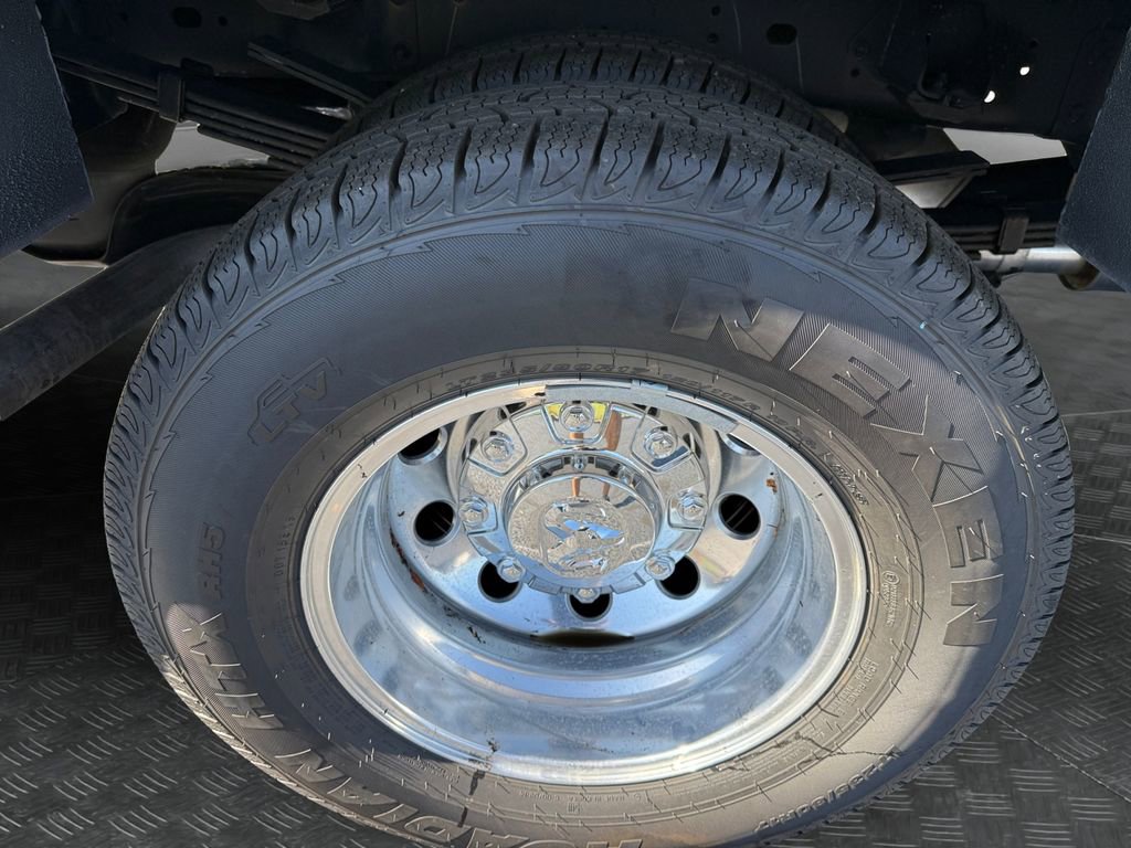 New 2025 RAM 3500 Tradesman image 20