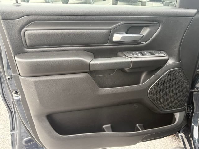New 2026 RAM 1500 Express AWD/4WD image 11
