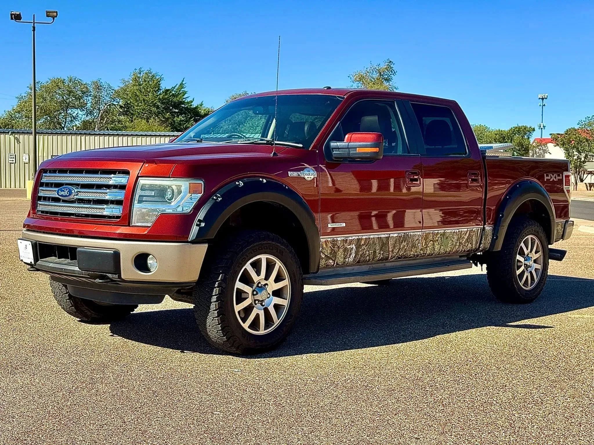 Used 2014 Ford F150 King Ranch w/ King Ranch Luxury Package AWD/4WD image 1