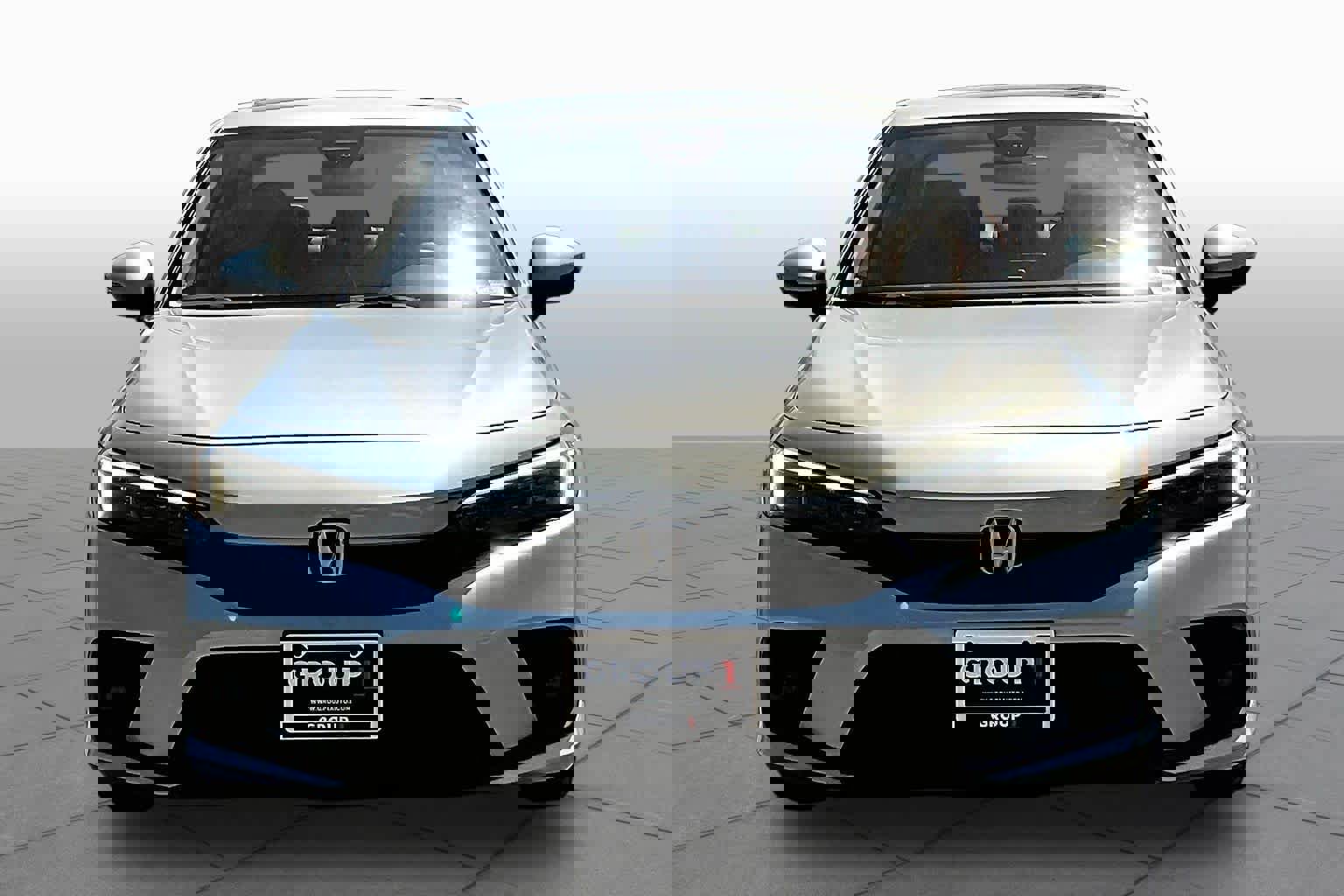 Used 2022 Honda Civic Touring image 4