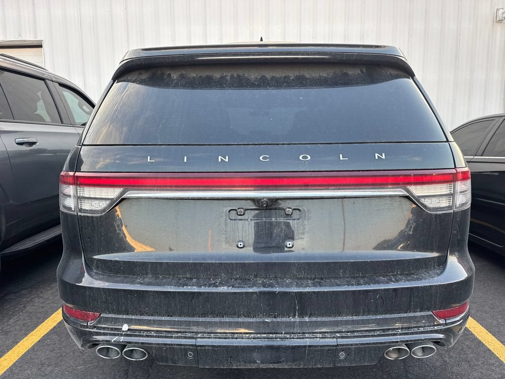 Used 2021 Lincoln Aviator Reserve w/ Equipment Group 210A AWD/4WD image 4