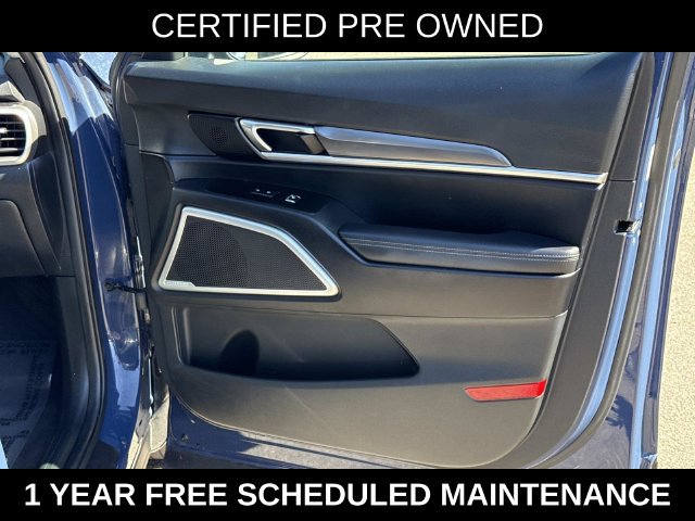 Used 2023 Kia Telluride S AWD/4WD image 8