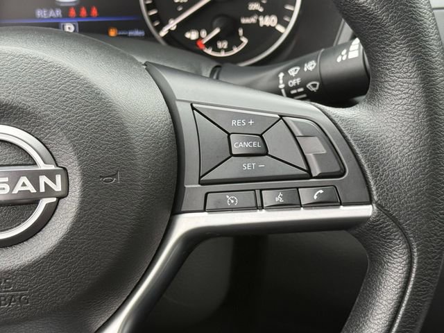 Used 2024 Nissan Altima 2.5 SV FWD image 15