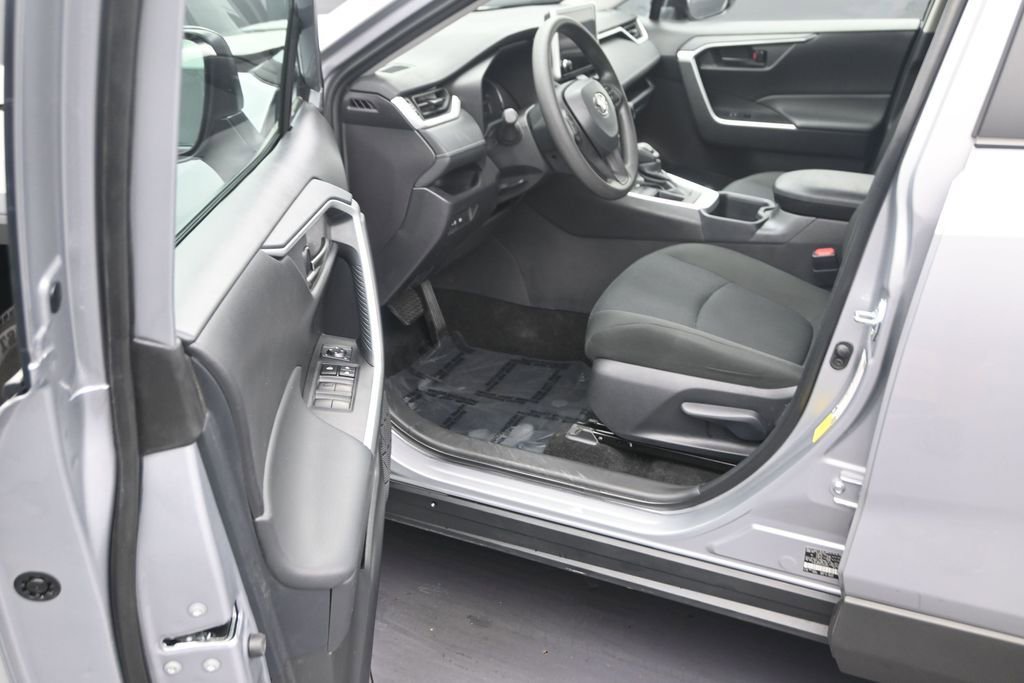 Used 2025 Toyota RAV4 LE FWD image 11
