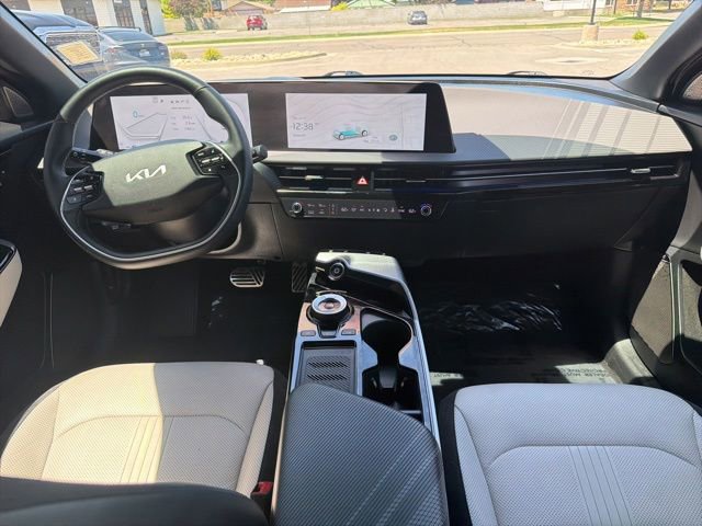 Used 2022 Kia EV6 GT-Line w/ GT-Line White Seat Package RWD image 17