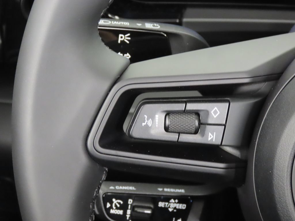 New 2026 Porsche Macan 4 Electric AWD/4WD image 21