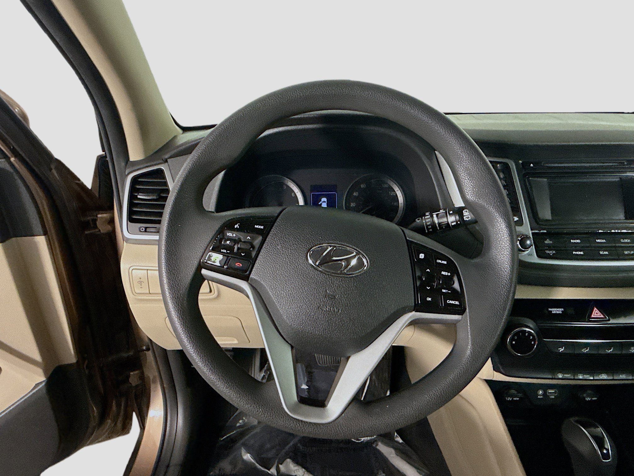 Used 2017 Hyundai Tucson SE image 13