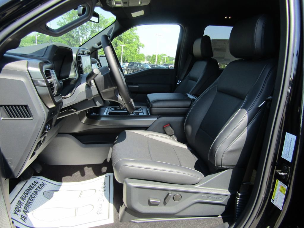 New 2025 Ford F150 Lariat w/ Equipment Group 501A Mid image 10