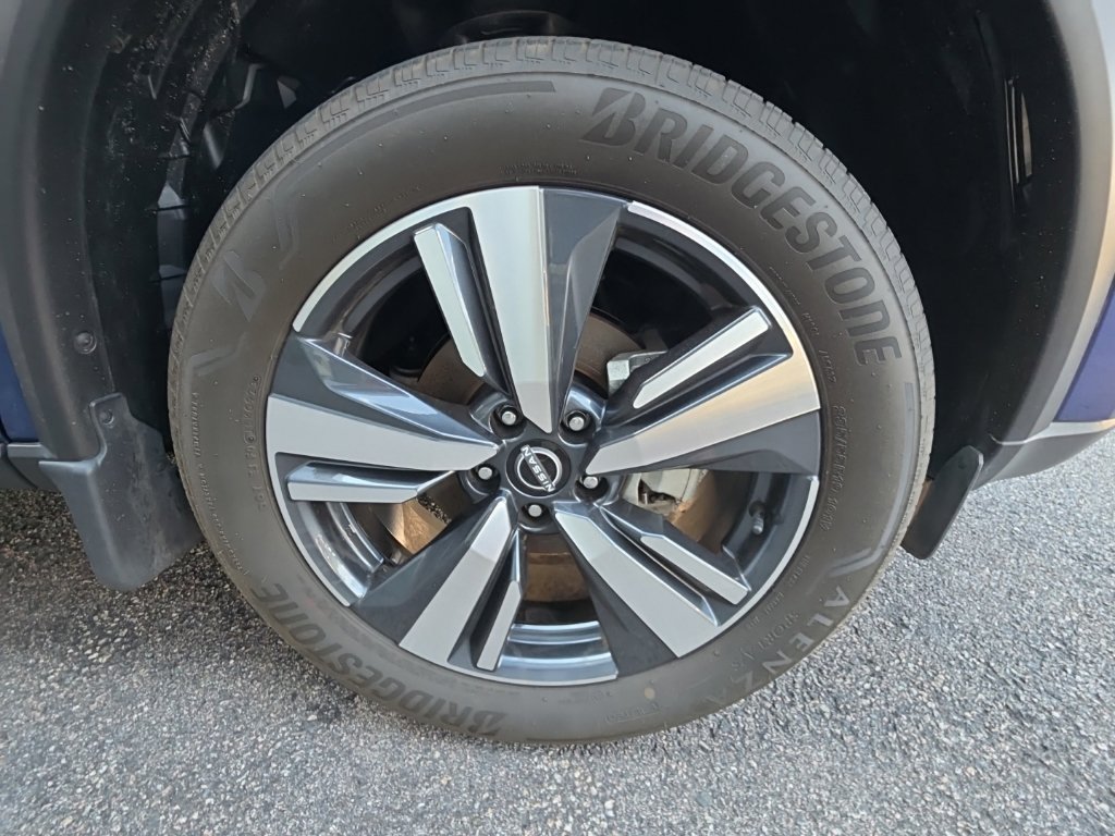 Certified 2023 Nissan Rogue SL w/ SL Premium Package AWD/4WD image 23