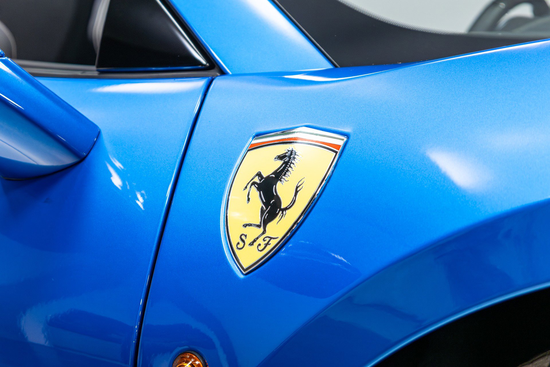 Used 2016 Ferrari 488 Spider image 57