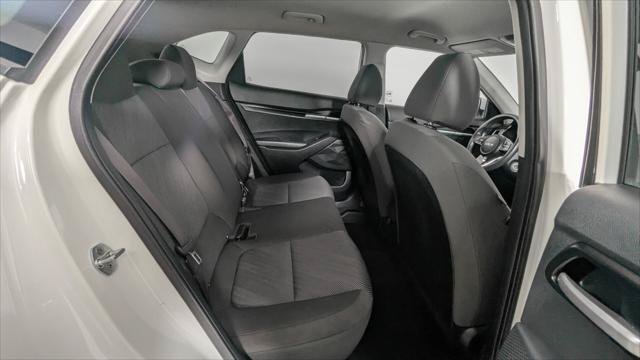 Used 2022 Kia Seltos LX AWD/4WD image 21
