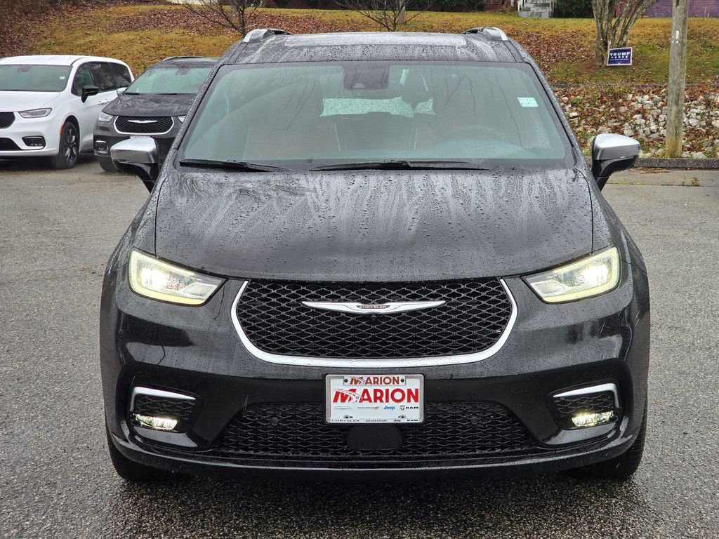 New 2026 Chrysler Pacifica Pinnacle image 18