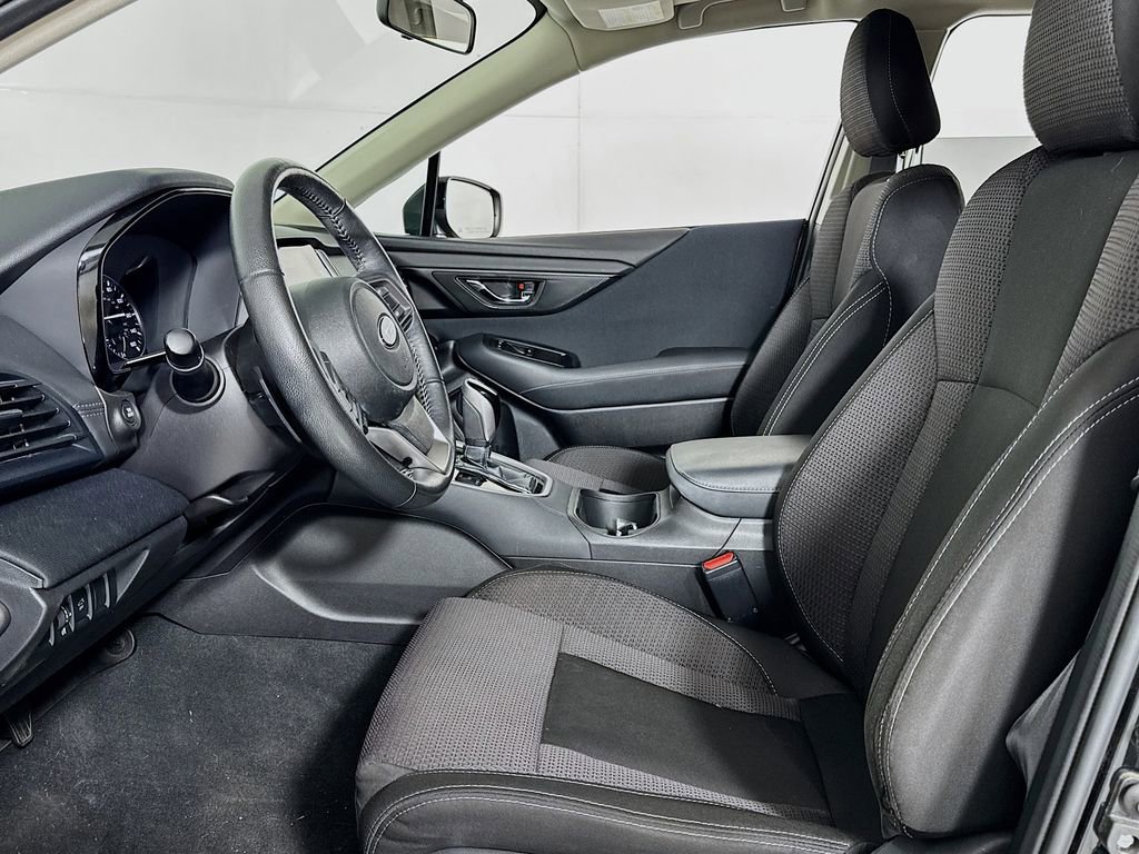 Used 2023 Subaru Outback Premium image 10