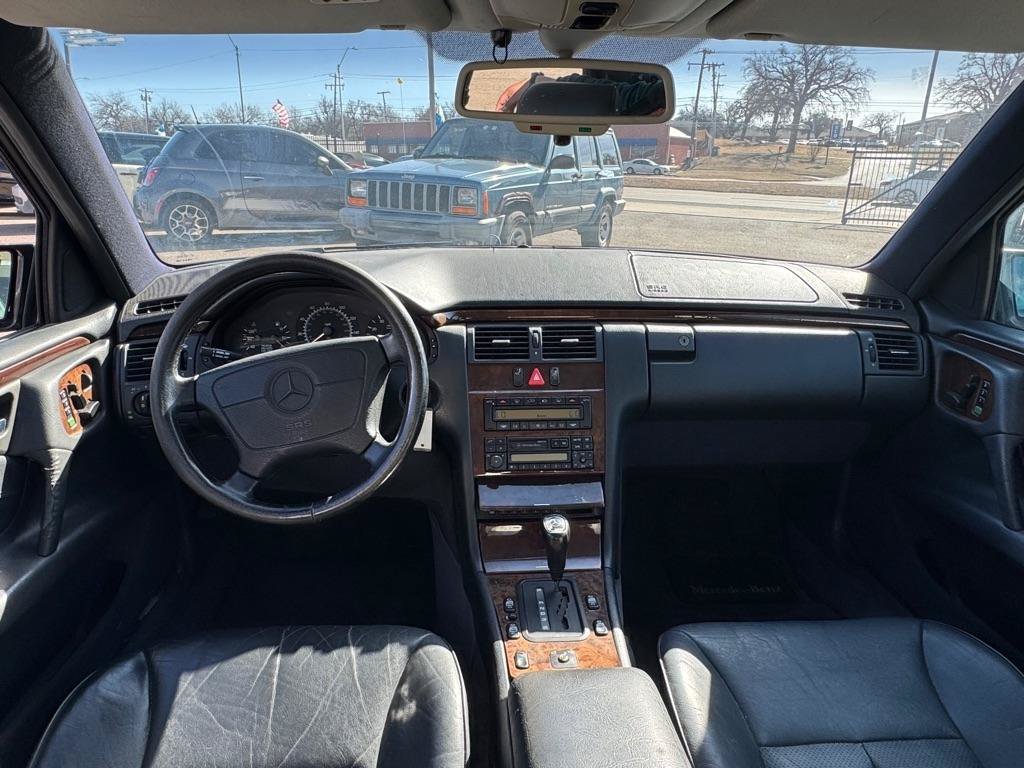 Used 1996 Mercedes-Benz E 320 Sedan image 8