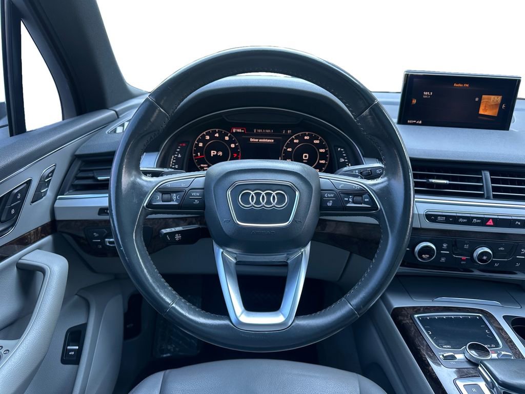 Used 2019 Audi Q7 2.0T Premium w/ Cold Weather Package image 13