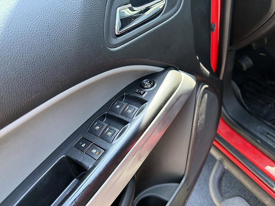 Used 2018 Chevrolet Colorado LT AWD/4WD image 10