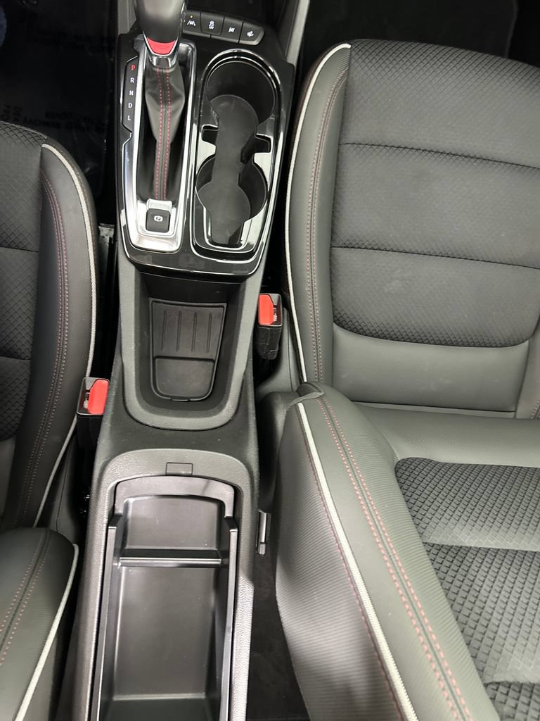 Used 2022 Chevrolet TrailBlazer RS w/ Sun and Liftgate Package FWD image 15