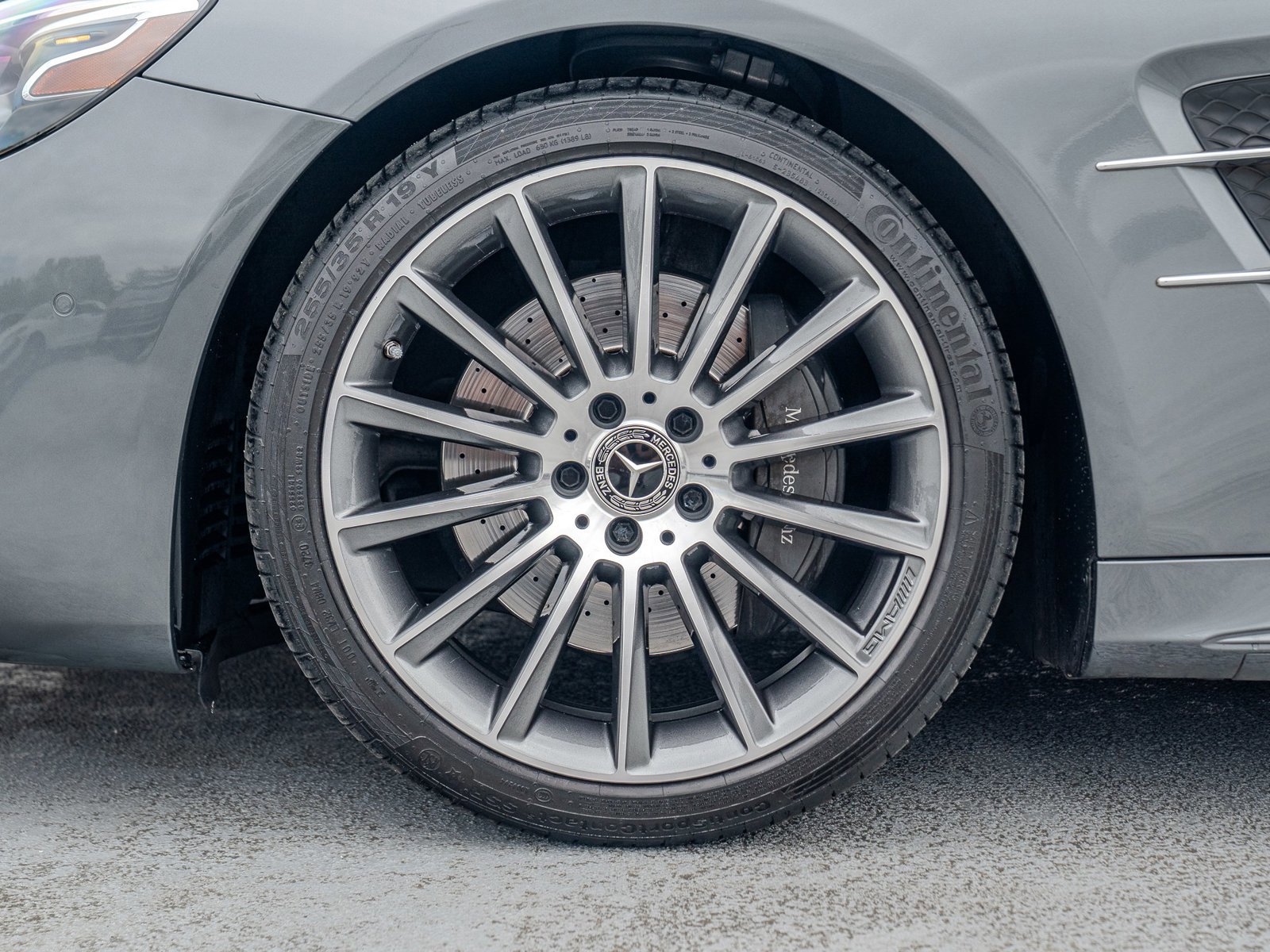 Used 2018 Mercedes-Benz SL 450 image 18