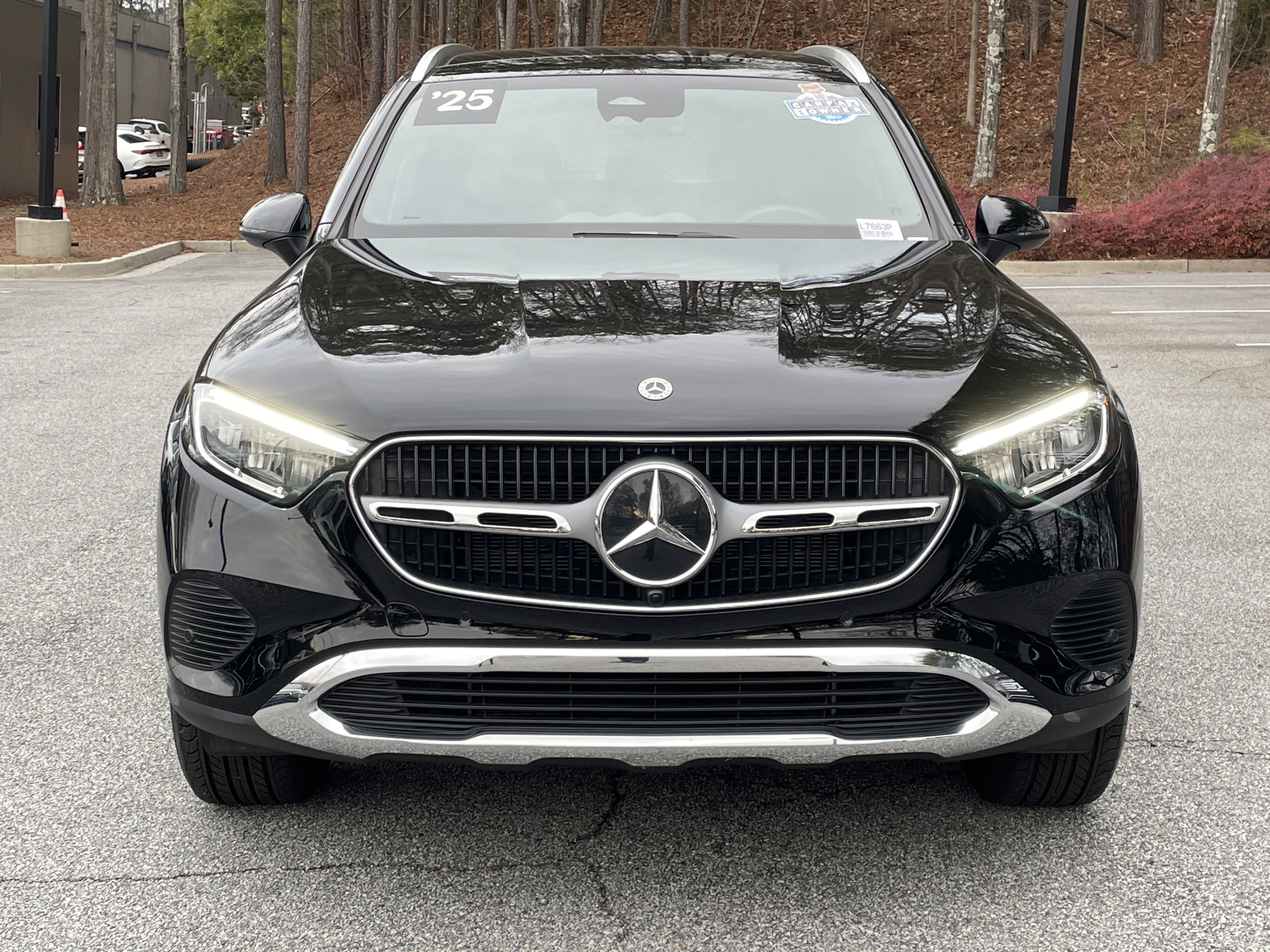 Certified 2025 Mercedes-Benz GLC 300 4MATIC image 3