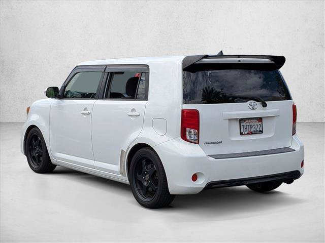 Used 2014 Scion xB FWD image 7