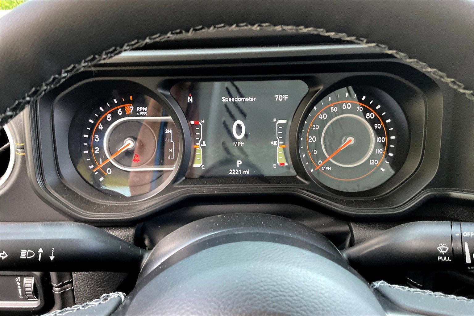 Certified 2025 Jeep Gladiator Sport image 17