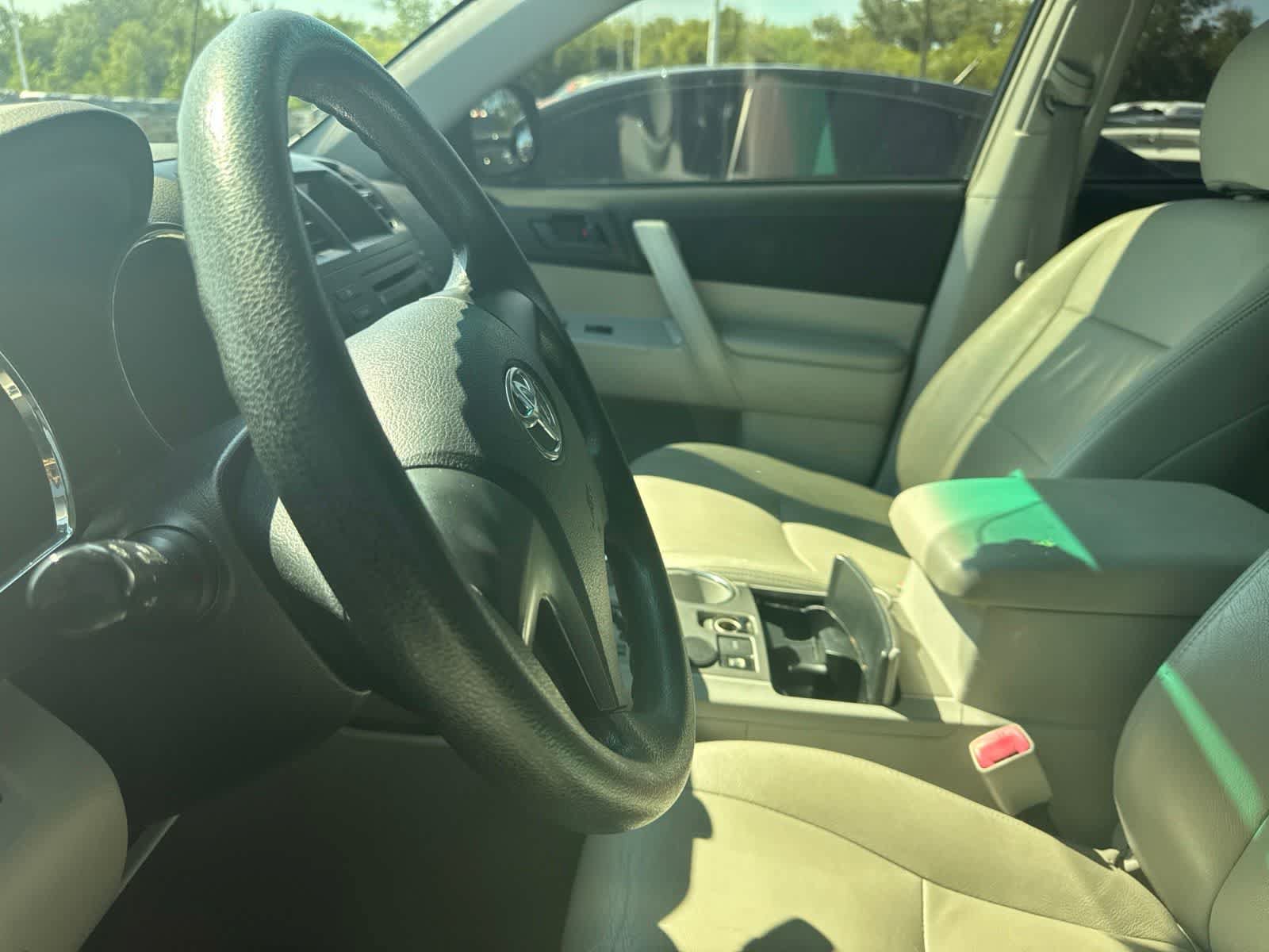 Used 2008 Toyota Highlander 4WD image 32