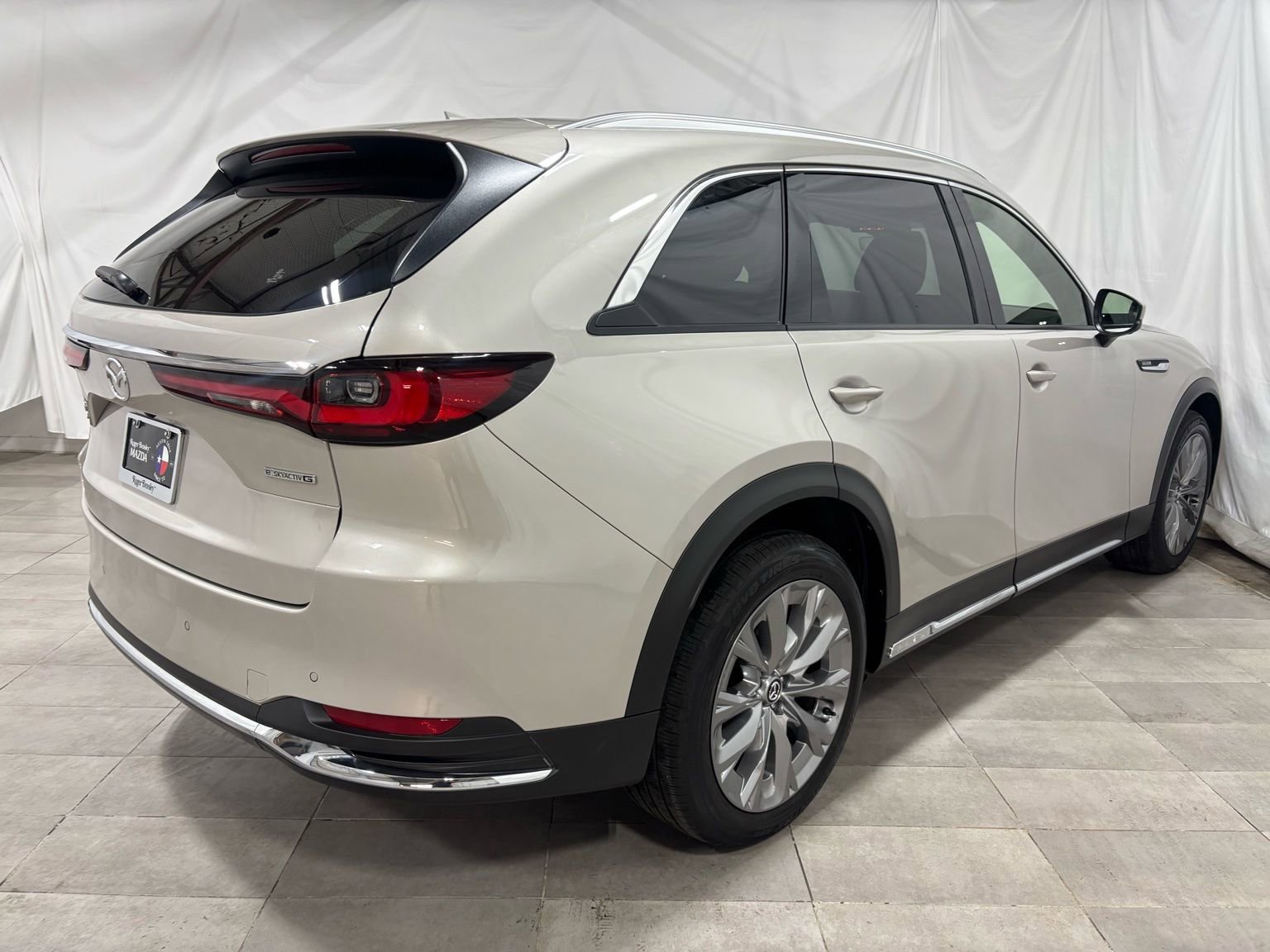 Certified 2026 MAZDA CX-90 3.3 Turbo w/ Premium Plus Pkg image 6