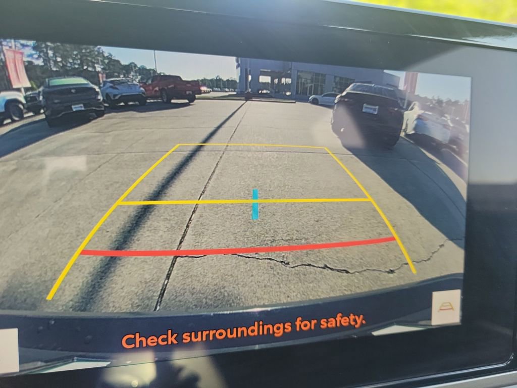 Used 2025 Toyota Camry LE FWD image 27