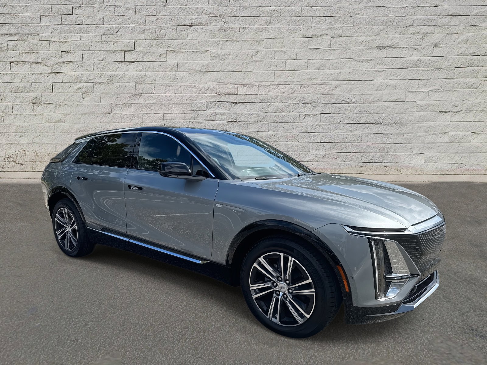 New 2026 Cadillac Lyriq Luxury image 6